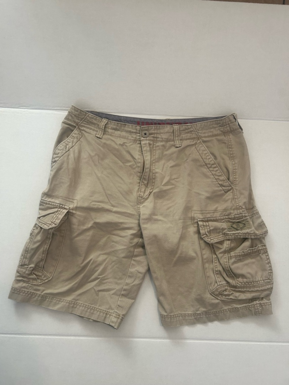 Cargo shorts size 36 unionbay (A2)